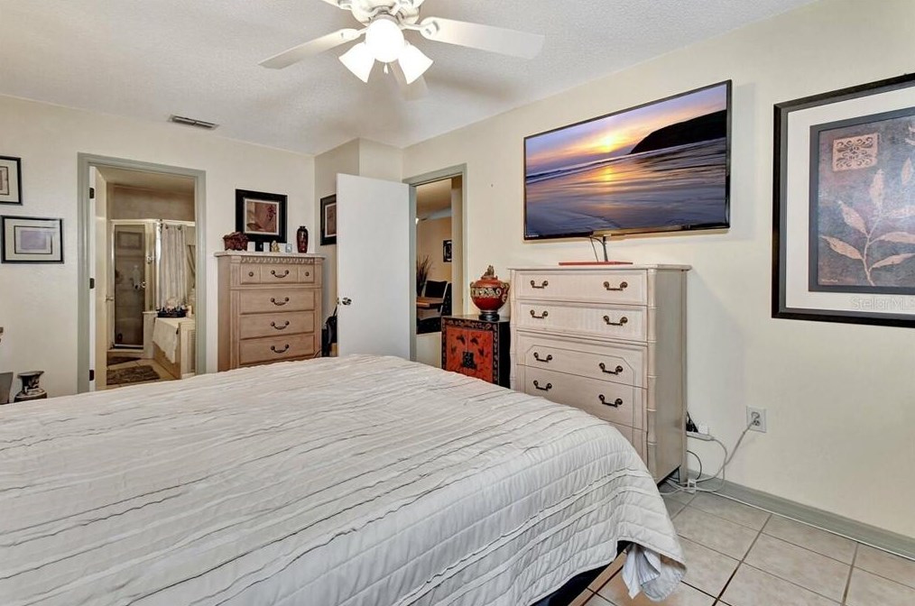 2374 Belen Dr, Deltona FL  32738-7844 exterior