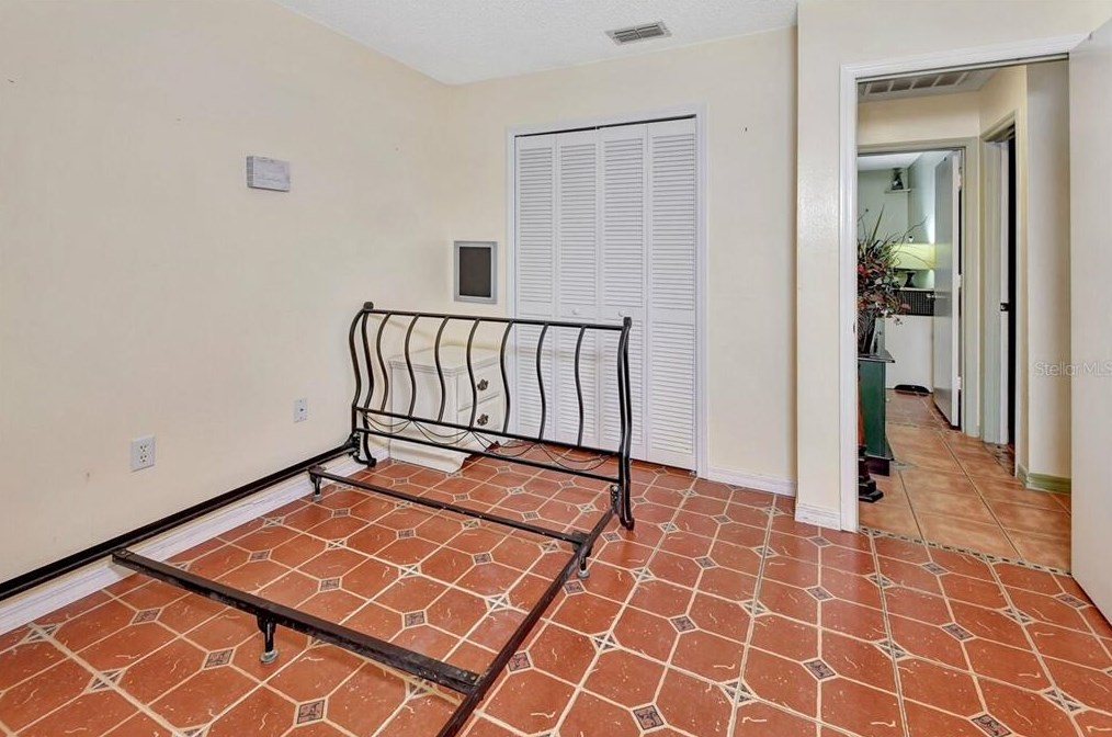 2374 Belen Dr, Deltona FL  32738-7844 exterior