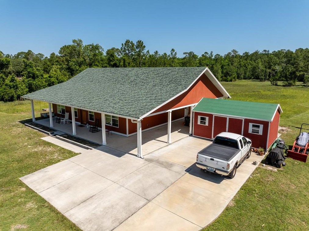 32861 Forest Dr, Deland FL  32720-4715 exterior