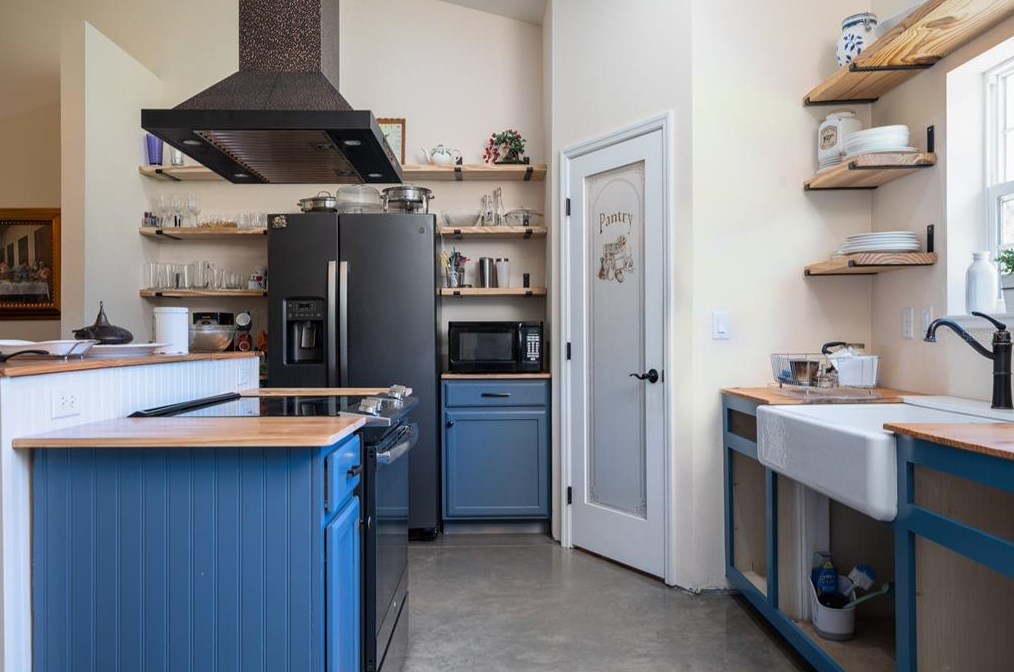 32861 Frst Dr, Deland FL  exterior