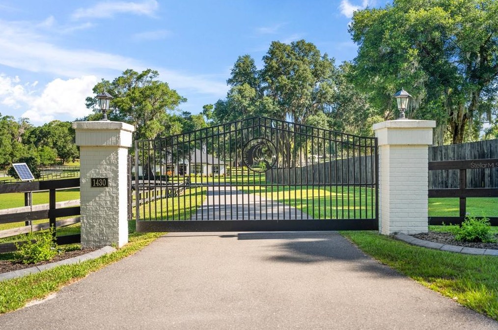 1430 Deerfoot Rd, Deland, FL 32720-4461