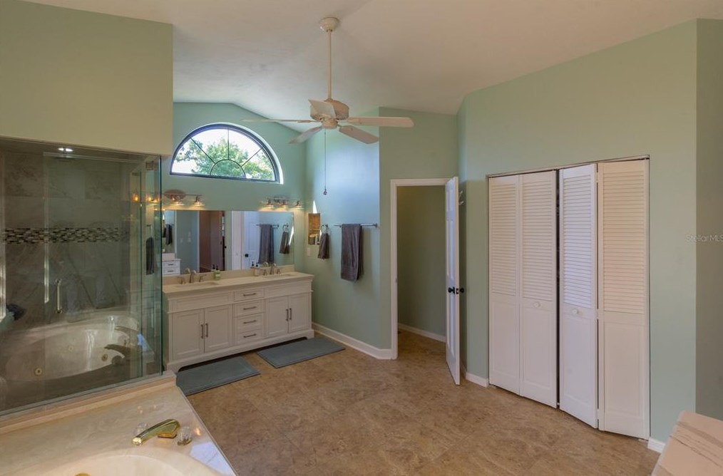 1839 Spruce Creek Blvd, Daytona Beach FL  32128-6893 exterior