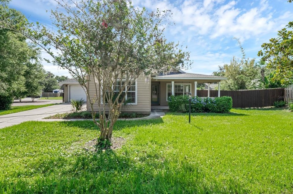 1413 Saffron Trail, Deland, FL 32724