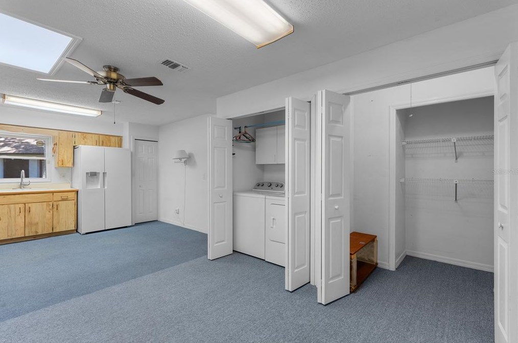 894 Stonybrook Cir, Daytona Beach FL  32127-4954 exterior