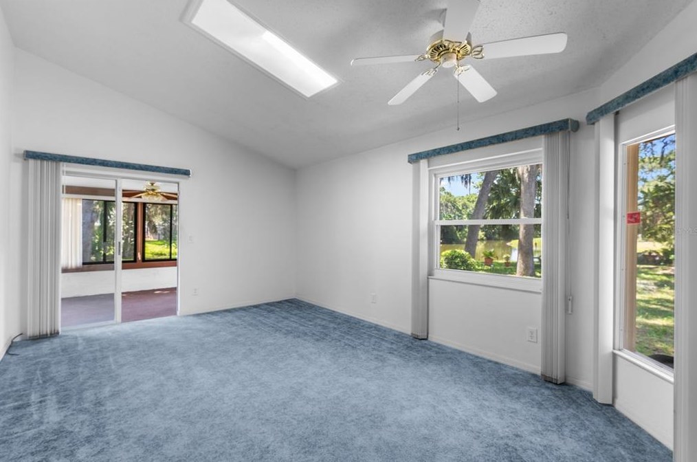 894 Stonybrook Cir, Daytona Beach FL  32127-4954 exterior