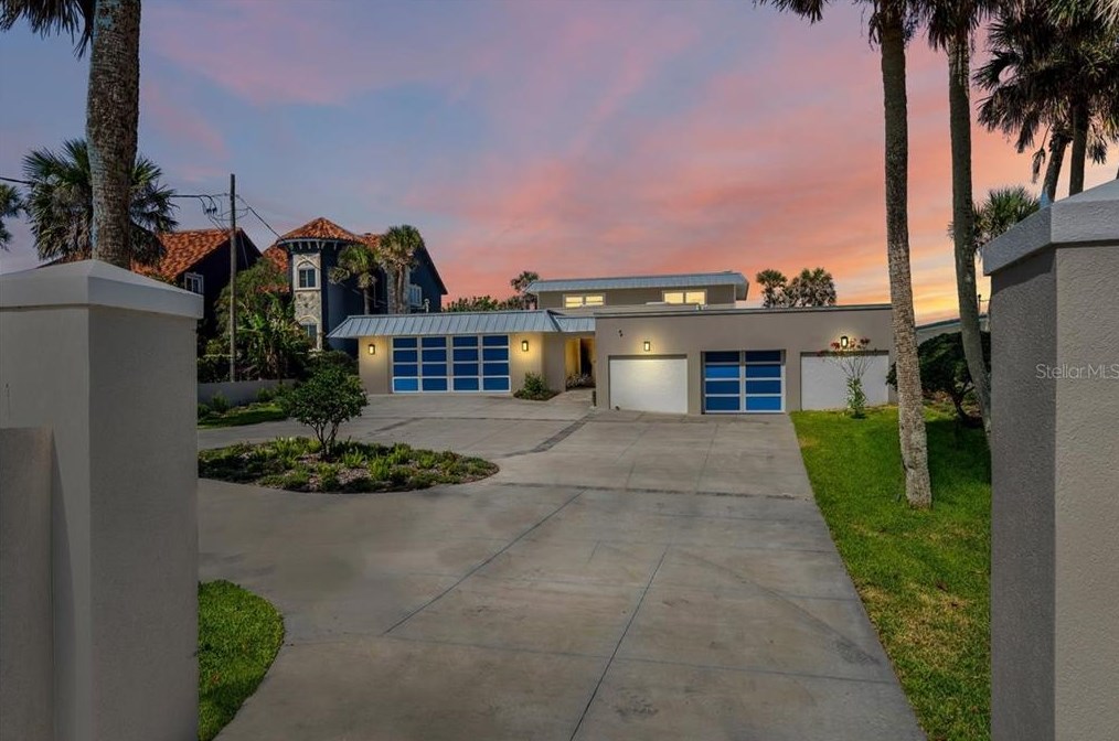 717 Ocean Shore Blvd, Ormond Beach, FL 32176-4703