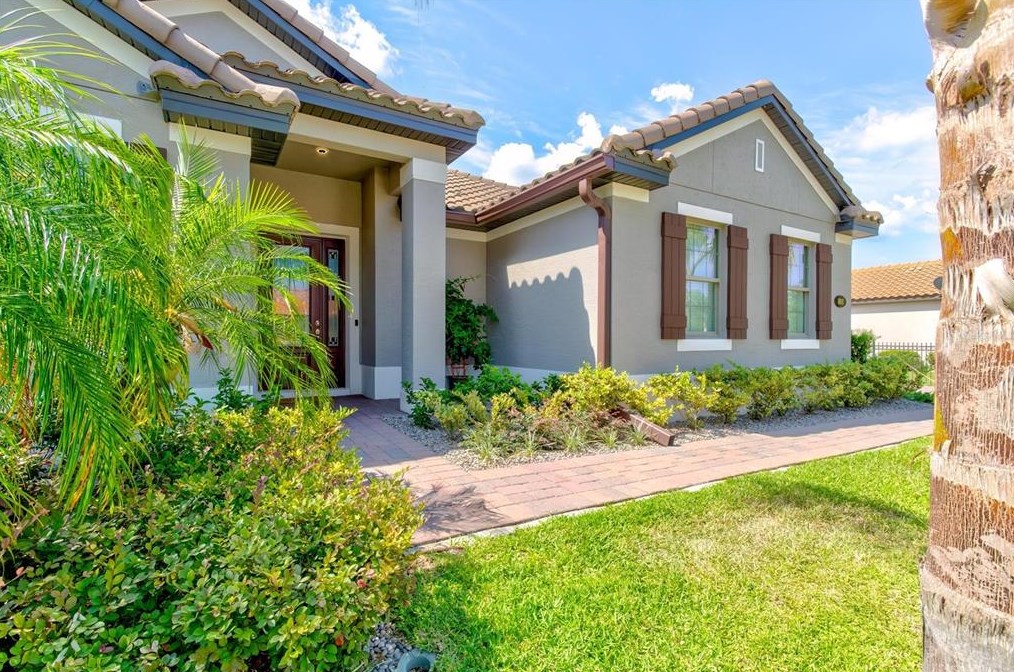 801 Riviera Bella Dr, De Bary, FL 32713
