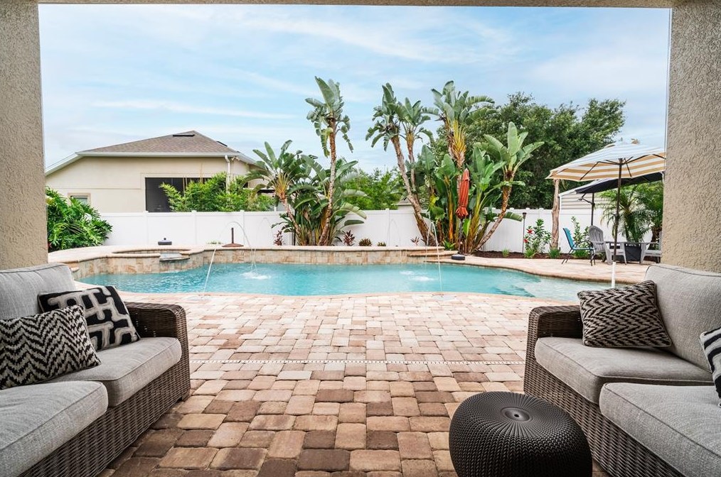 1665 Blue Grass Blvd, Deland, FL 32724