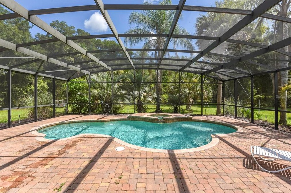 2065 Bond Rd, Deland, FL 32720