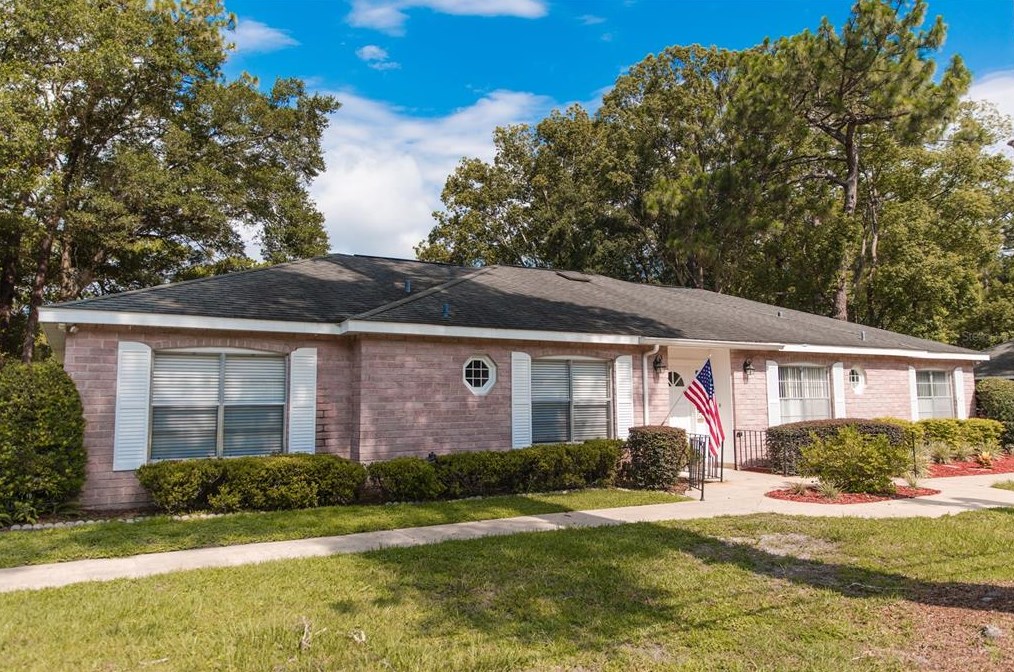 712 S Hill Ave #9b, Deland, FL 32724