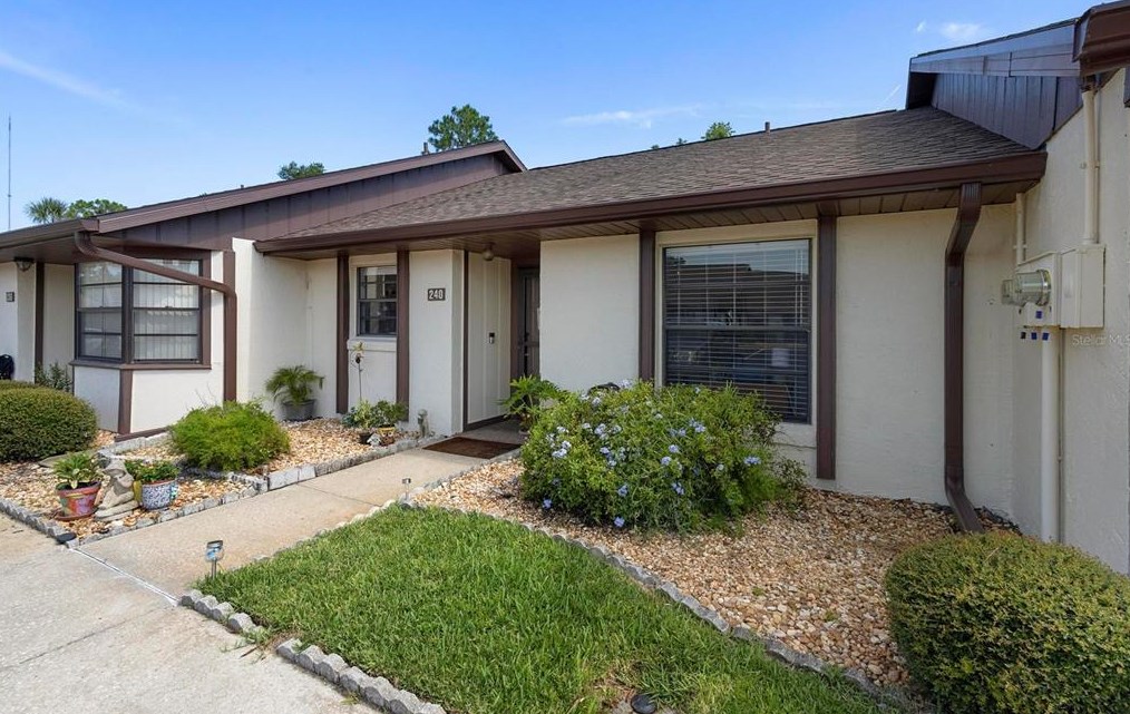 240 Homewood Ave #11b, De Bary, FL 32713