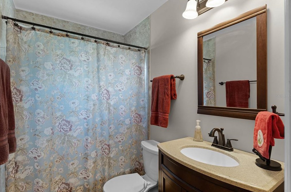 744 Woodward Ave, Deland FL  32720-6539 exterior