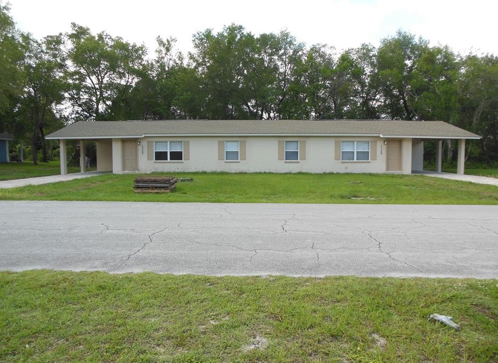 1729 Pine Ave, Deland, FL 32724