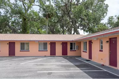 1028 Ridgewood Avenue, Daytona Beach, FL 32117 - Photo 2