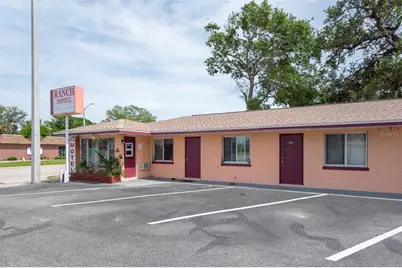 1028 Ridgewood Avenue, Daytona Beach, FL 32117 - Photo 8