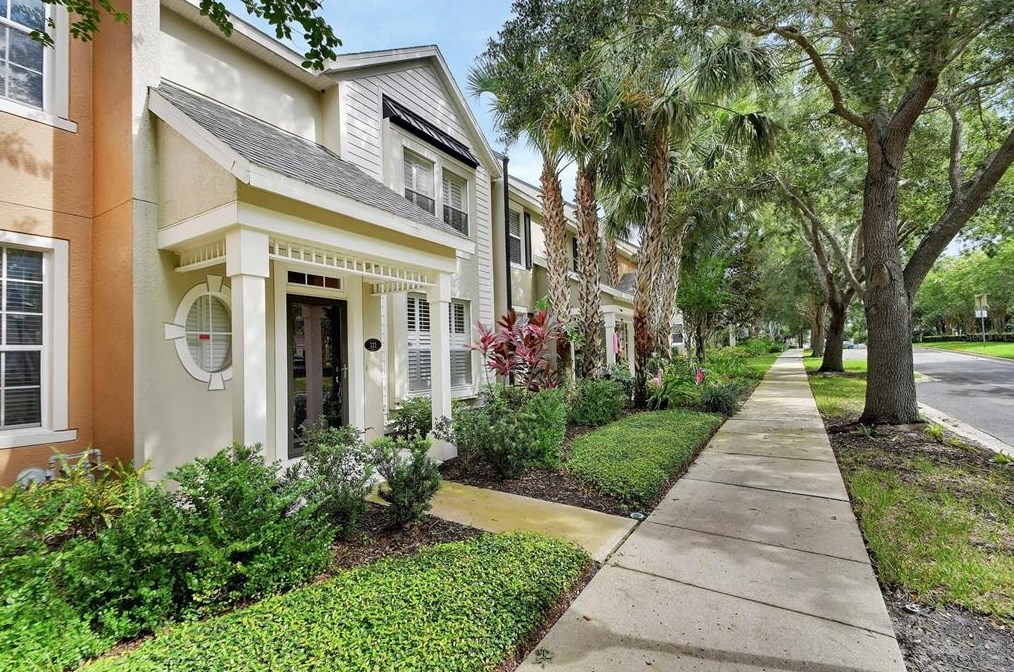 222 Victoria Commons Blvd, Deland, FL 32724