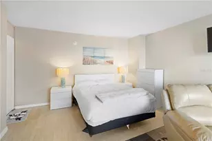 1233 S Atlantic Ave, Daytona Beach, FL 32118 - Photo 12