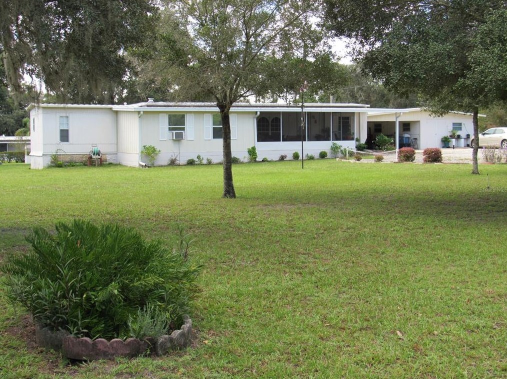 32444 Hill St, Eustis, FL 32736