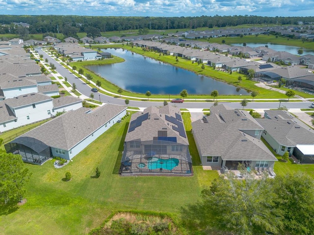 1074 Victoria Hl Dr, Deland FL  32724 exterior