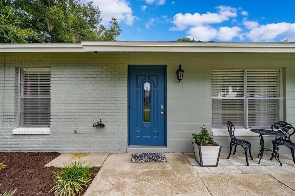 8 Palmira Rd, De Bary, FL 32713