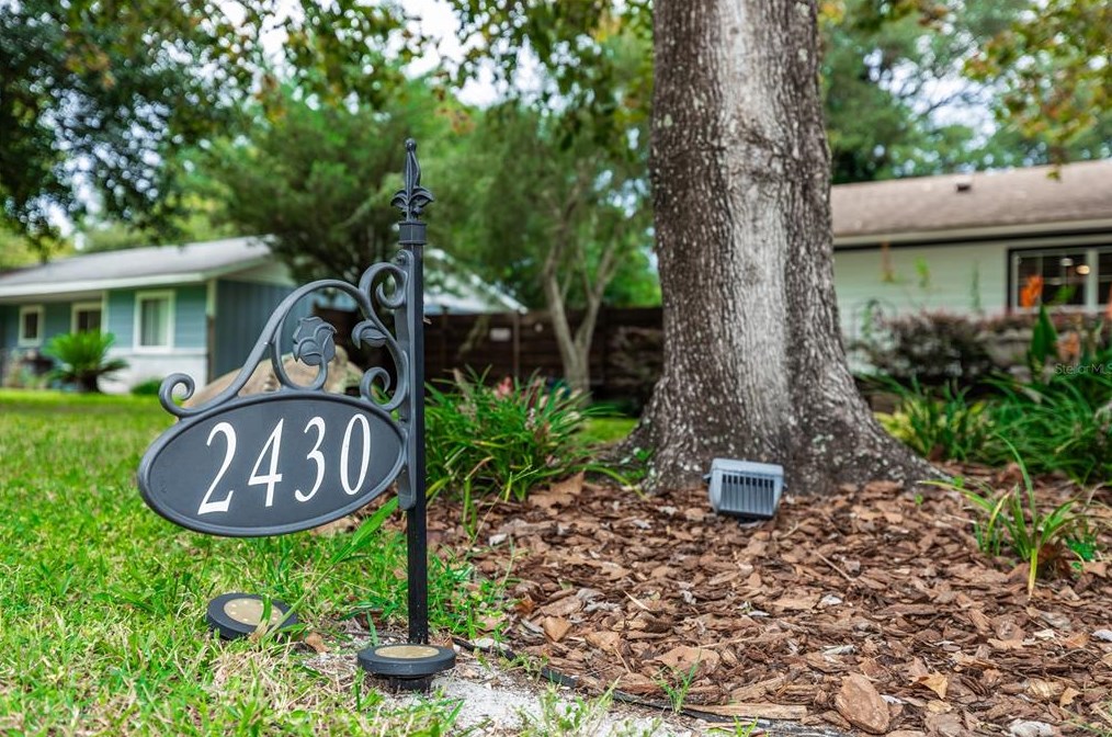 2430 W Park Rd, Deland, FL 32724