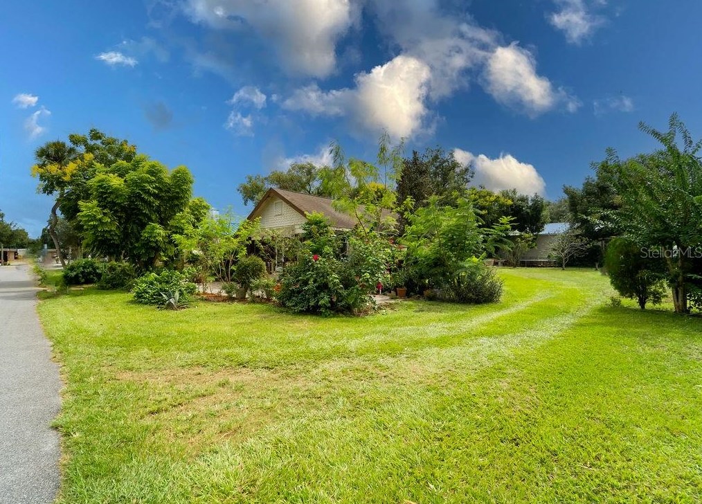 1006 Talton Ave, Deland, FL 32720