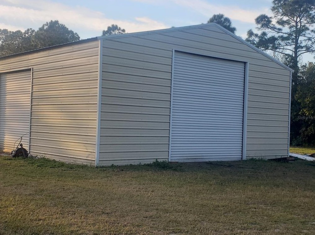 820 Chicken Farm Rd, Osteen, FL 32764