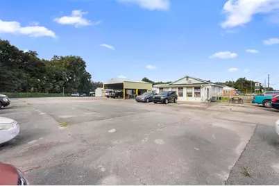 2480 N Woodland Boulevard, Deland, FL 32720 - Photo 10