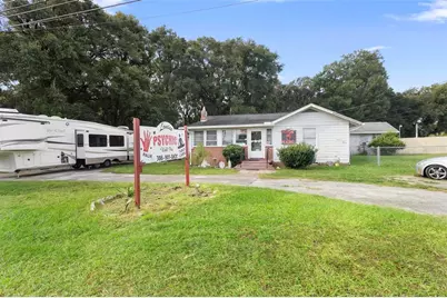 2480 N Woodland Boulevard, Deland, FL 32720 - Photo 2