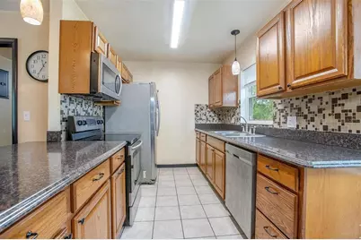 333 Beresford Avenue, Deland, FL 32724 - Photo 8