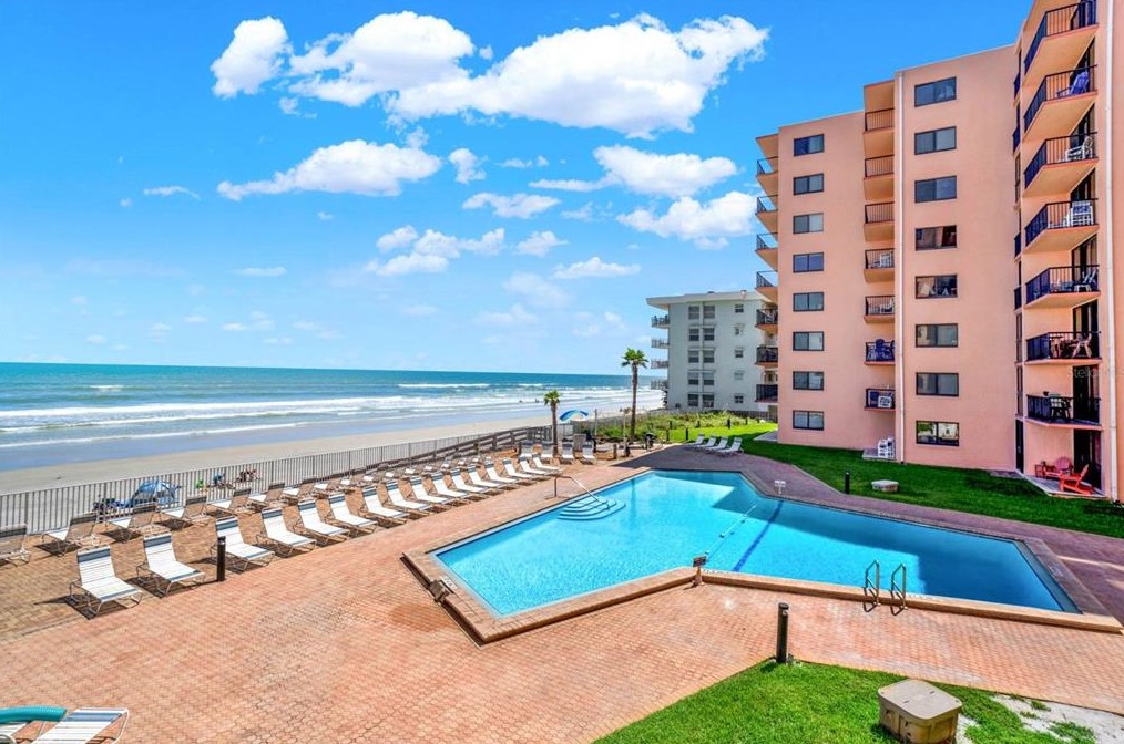 4141 S Atlantic Ave #208, New Smyrna, FL 32169