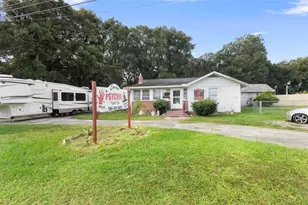 2480 N Woodland Blvd, Deland, FL 32720 - Photo 1