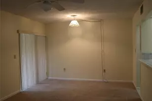 130 Jasmine Woods Ct, Deltona, FL 32725 - Photo 10