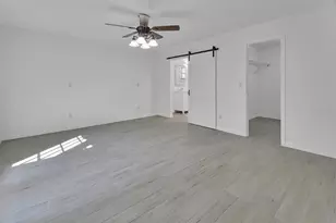 2400 S Glen Eagles Dr, Deland, FL 32724 - Photo 24