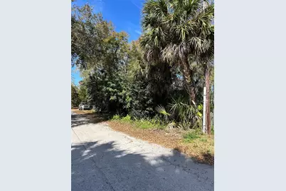 1127 Martha Drive, Daytona Beach, FL 32114 - Photo 6