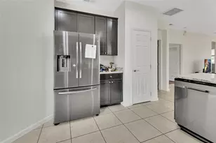 203 W Tarrington Dr, Deland, FL 32724 - Photo 12