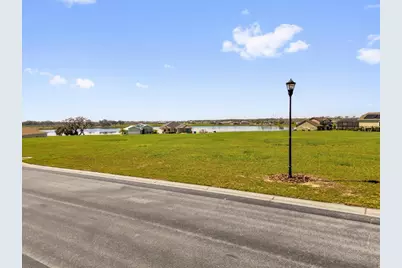 521 Blue Flag Drive, Auburndale, FL 33823 - Photo 1