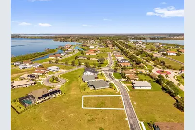 521 Blue Flag Drive, Auburndale, FL 33823 - Photo 6