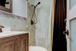 5820 43rd Terrace N, Saint Petersburg, FL 33709 - Photo 14