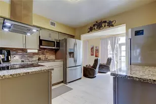 5820 43rd Terrace N, Saint Petersburg, FL 33709 - Photo 2