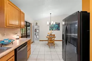 1880 N Merrick Dr, Deltona, FL 32738 - Photo 4