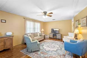 712 Whippoorwill Ln, Osteen, FL 32764 - Photo 4