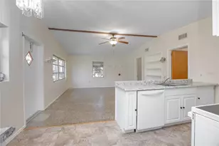 782 Valencia Ave, Orange City, FL 32763 - Photo 2