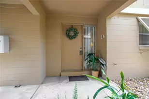 120 Hibiscus Woods Ct, Deltona, FL 32725 - Photo 2