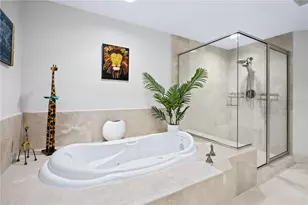 241 Riverside Dr, Daytona Beach, FL 32117 - Photo 24