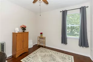 319 E Victoria Trails Blvd, Deland, FL 32724 - Photo 16