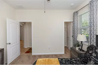 319 E Victoria Trails Boulevard, Deland, FL 32724 - Photo 8