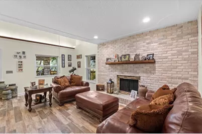 800 Hidden Oaks Lane, Oak Hill, FL 32759 - Photo 10