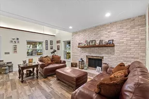 800 Hidden Oaks Ln, Oak Hill, FL 32759 - Photo 10