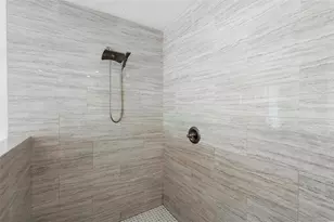 2048 Laredo Dr, Deltona, FL 32738 - Photo 26